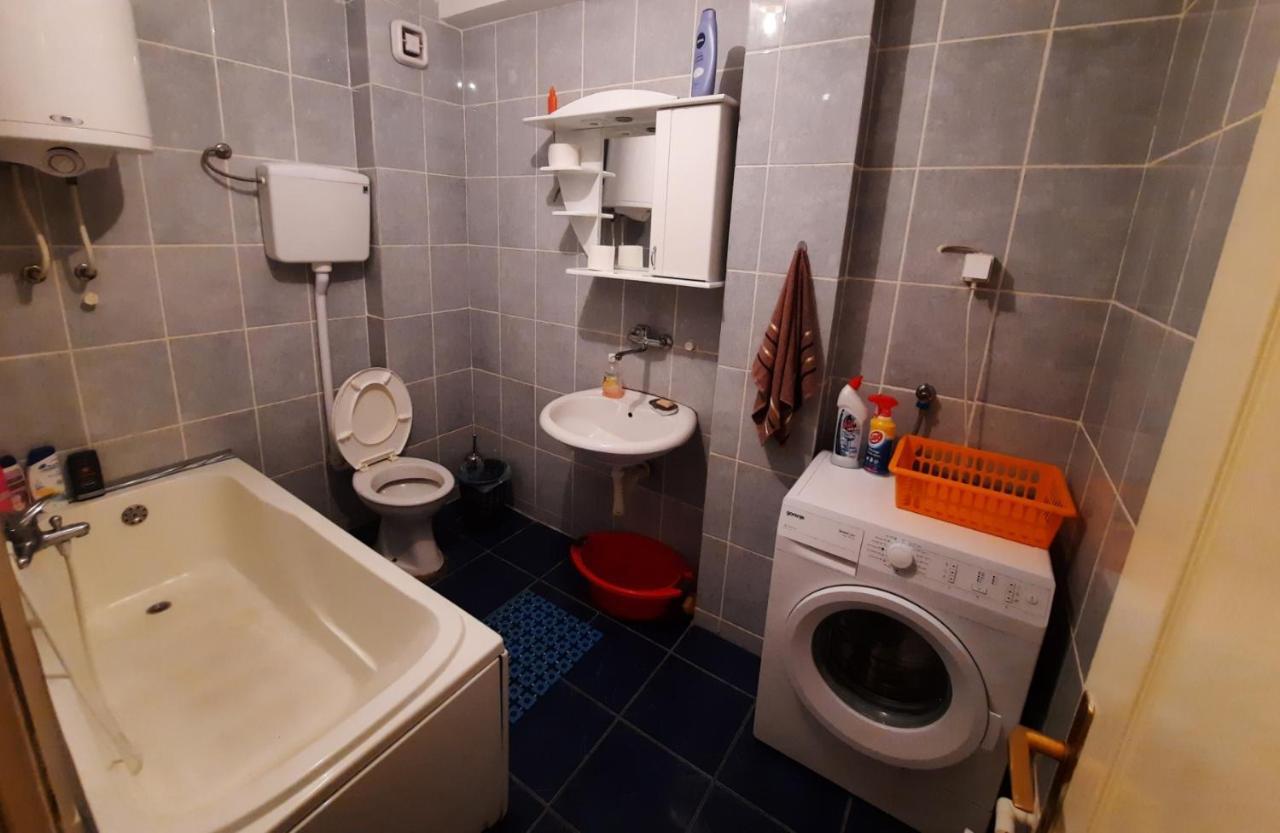 Apartman Lan - Free Parking Vranje Exterior photo